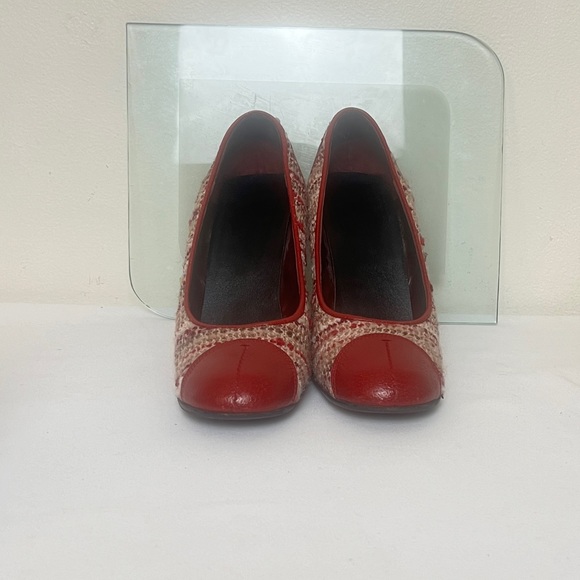 Prada Red Tweed Vintage Heels W/COA SZ 8.5 - Picture 7 of 9